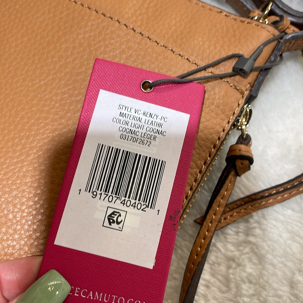 🛍️ Vince Camuto Kenzy Leather Phone Crossbody Bag - Picture 9 of 10